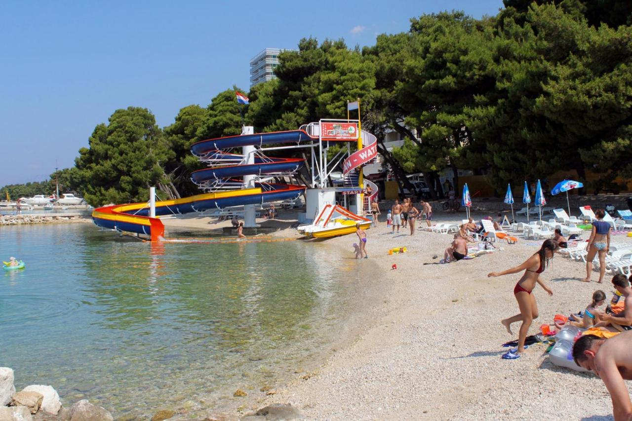 Apartments By The Sea Makarska - 19145 Esterno foto